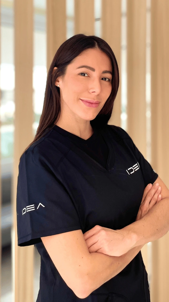 Daniela Peña, coach en bienestar y terapeuta emocional en Clínica Dental IDEA, Retiro Madrid