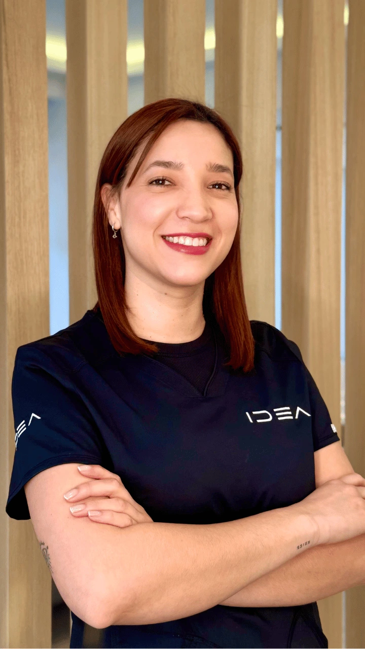 Fernanda Hernández, auxiliar de clínica y atención al paciente en Clínica Dental IDEA, Retiro Madrid