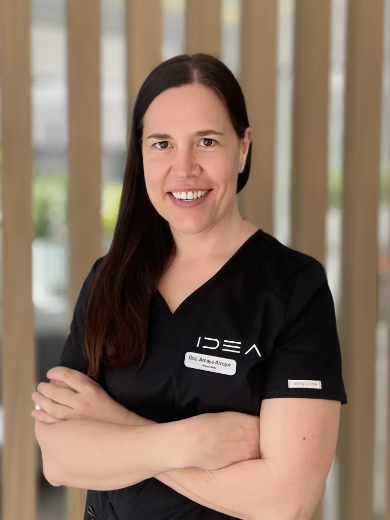 Retrato de Amaya Alcojor, especialista en anestesia pediátrica y sedación consciente en Clínica Dental IDEA.